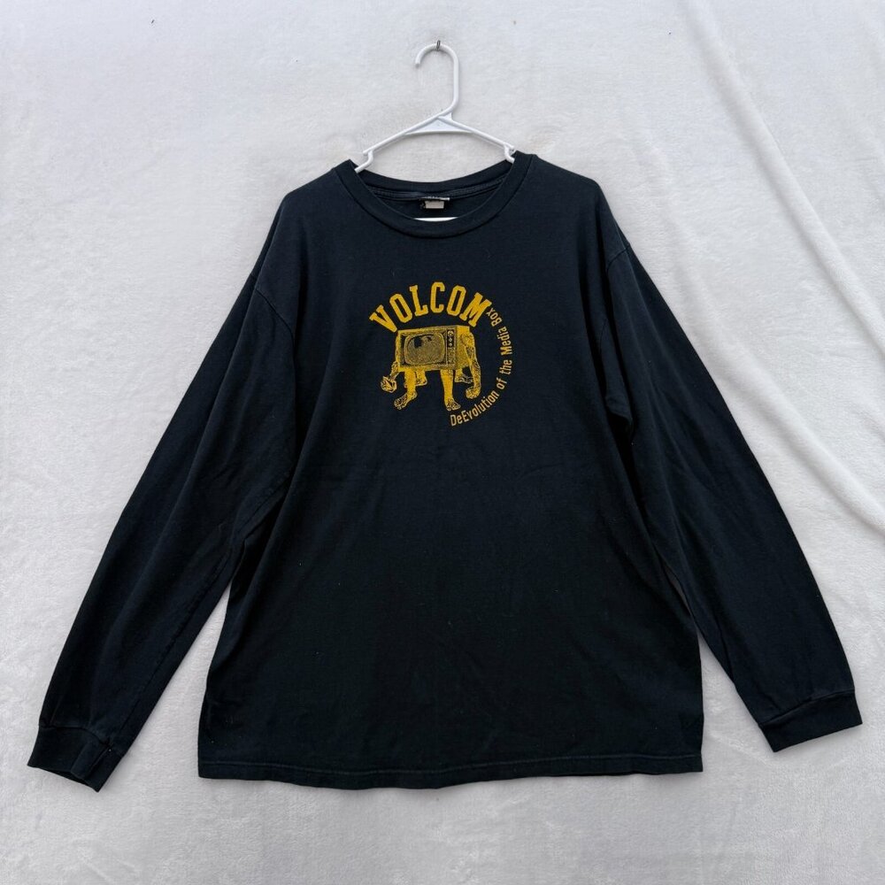 Vintage Volcom T Shirt Mens XL Black De-Evolution Of The Media Box Graphic Y2K